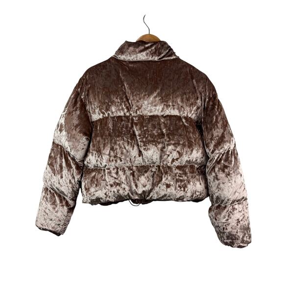 Fabletics Wander Crushed Velour Cropped Puffer Jacket Pink S - Picture 3 of 10